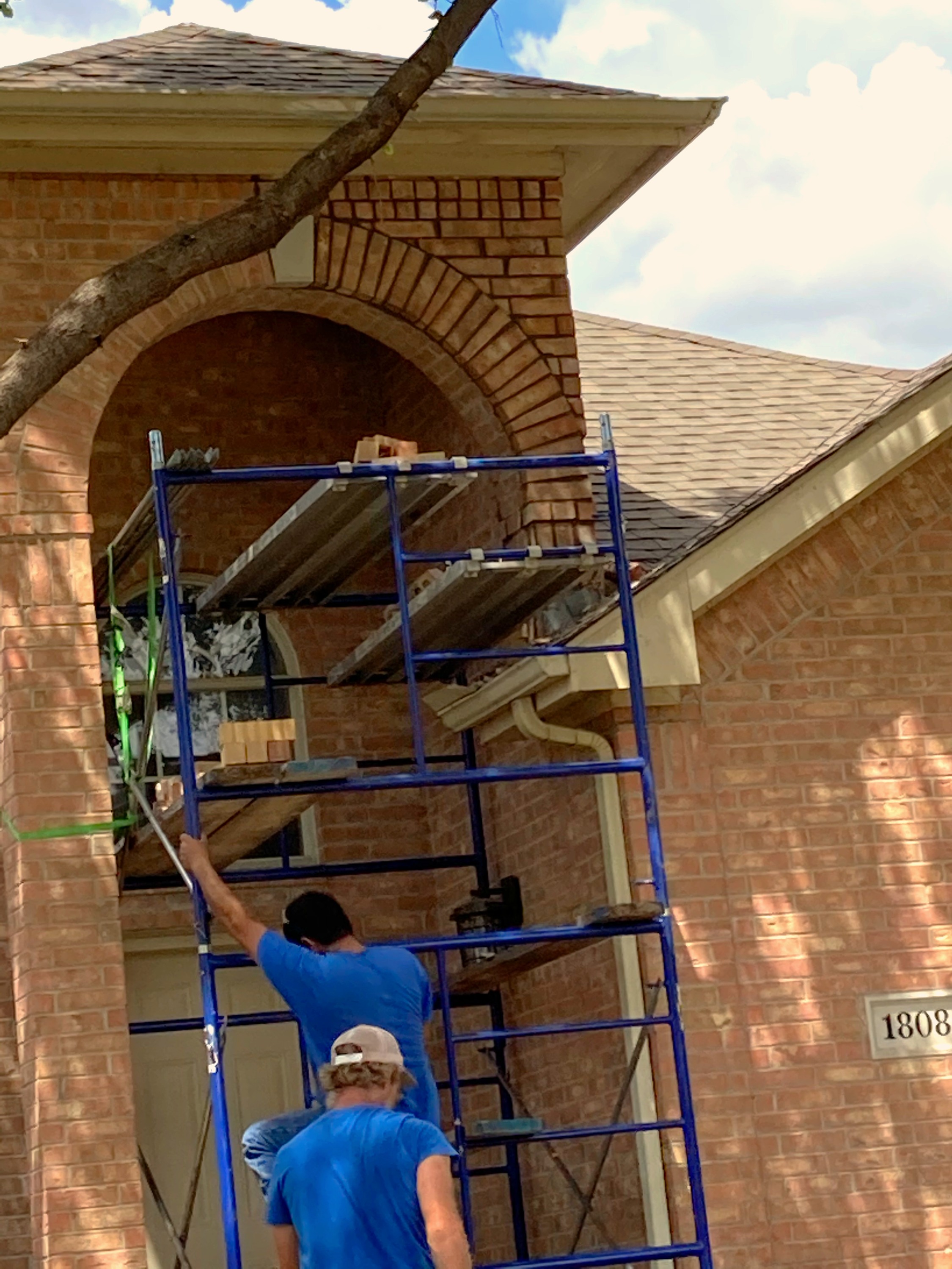 Is your brick arch sagging or showing cracks? These are signs of structural failure that require expert attention. Champion B